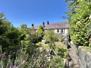 Photo 40- click for photo gallery